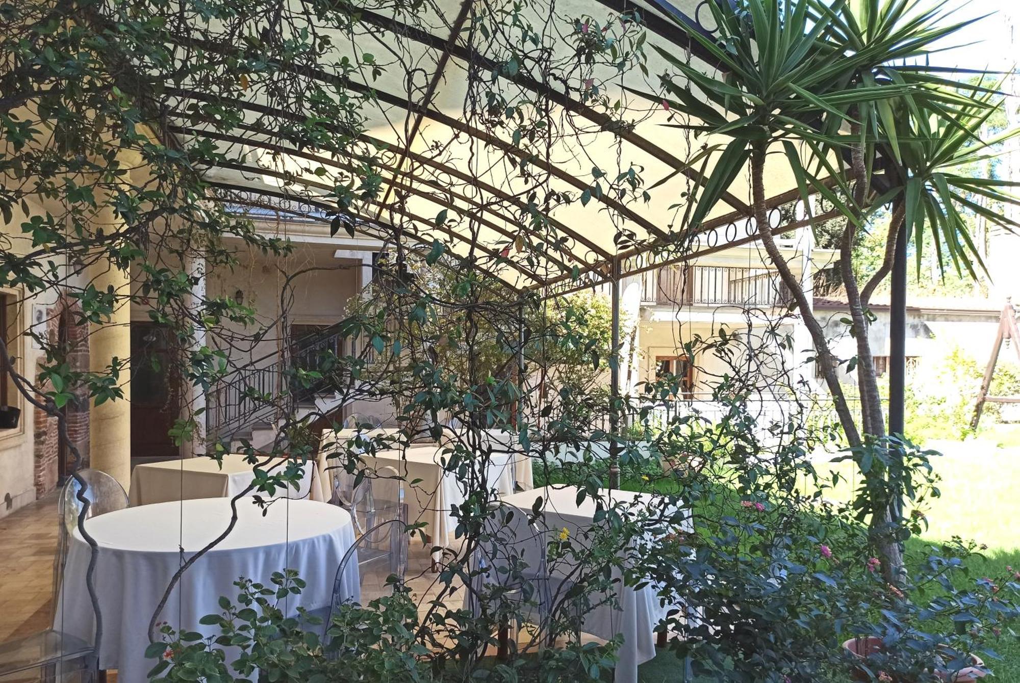 Blao Boutique Hotel Oristano Kültér fotó